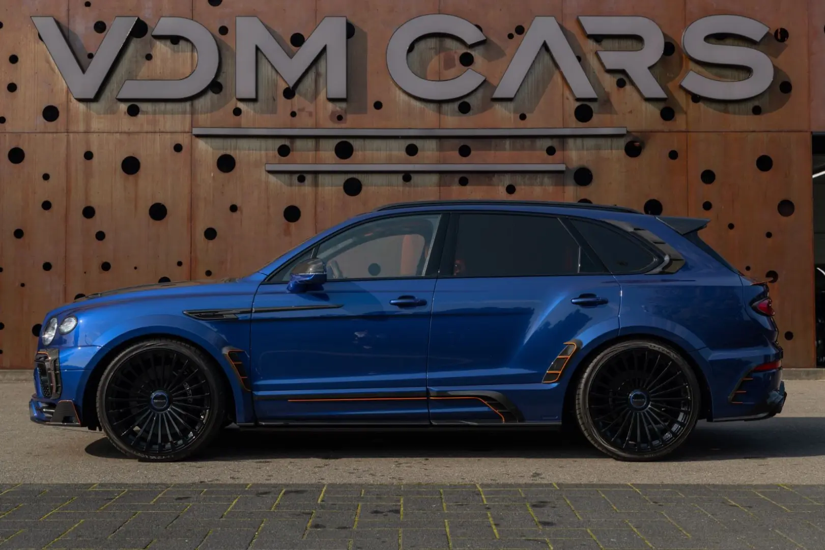 Bentayga V8 MANSORY * CARBON*CERAMIC BRAKES*