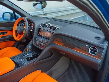 Bentayga V8 MANSORY * CARBON*CERAMIC BRAKES*