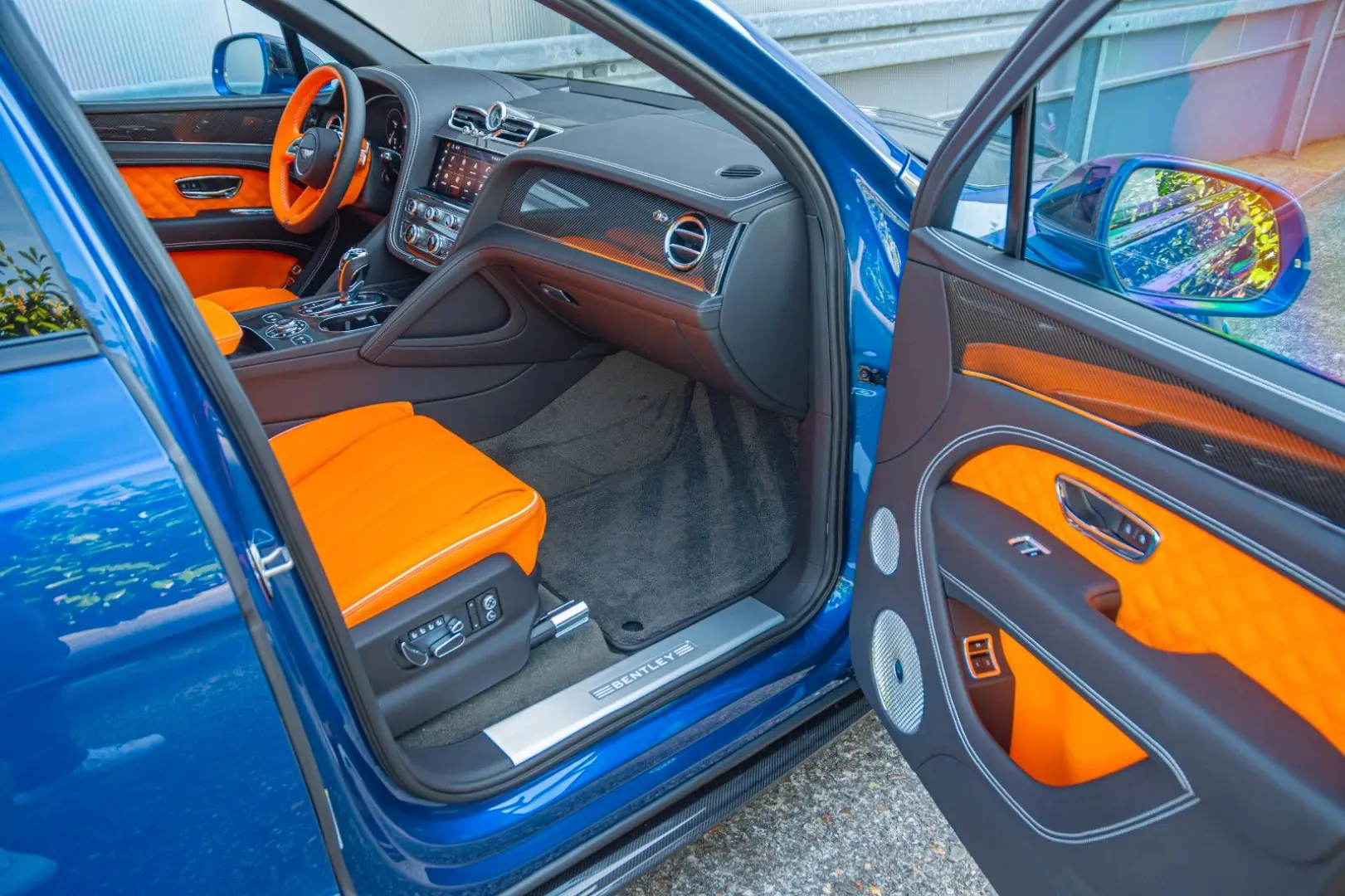 Bentayga V8 MANSORY * CARBON*CERAMIC BRAKES*