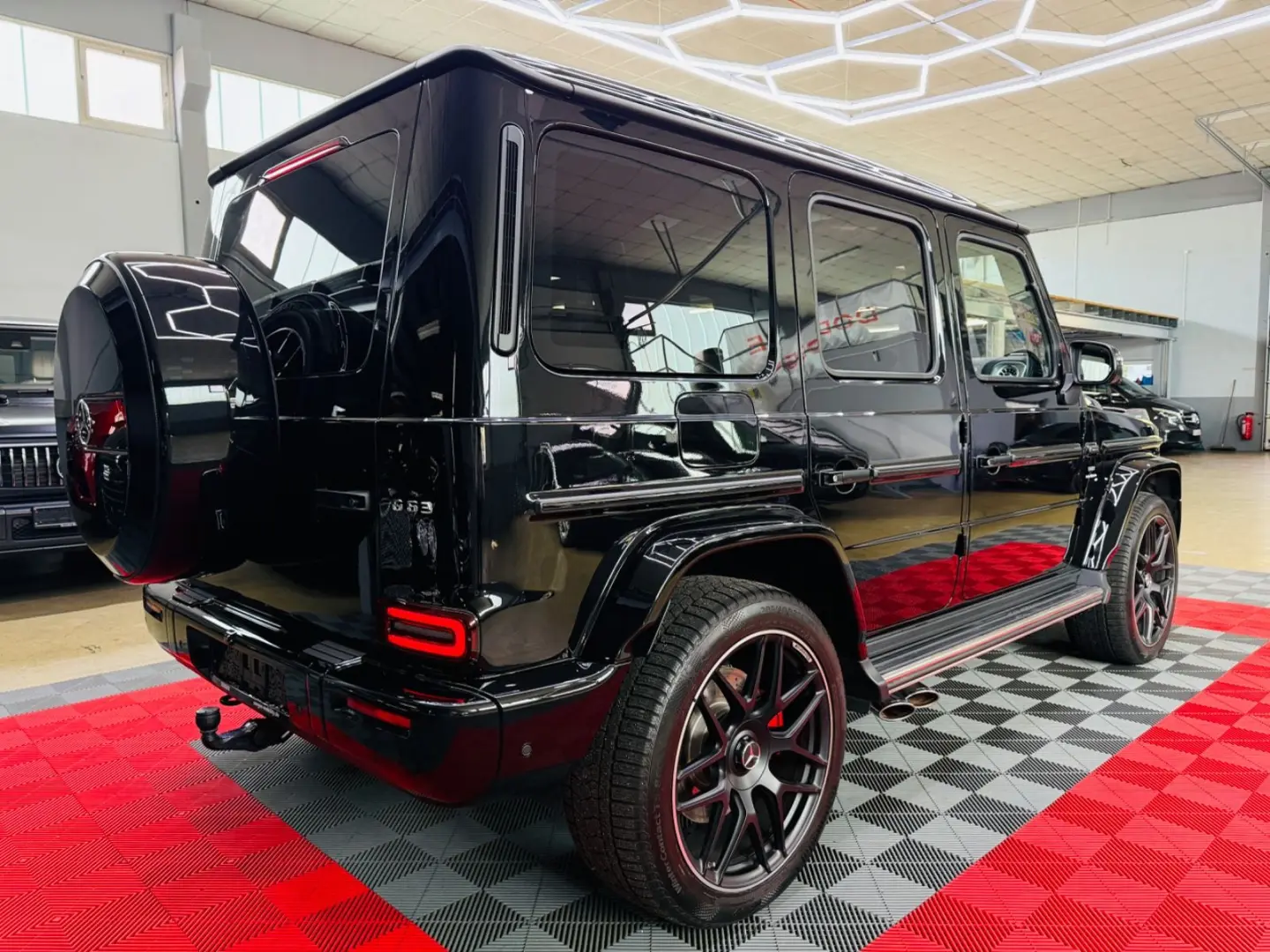 G 63 AMG Superior TV Night Carbon Performance 22