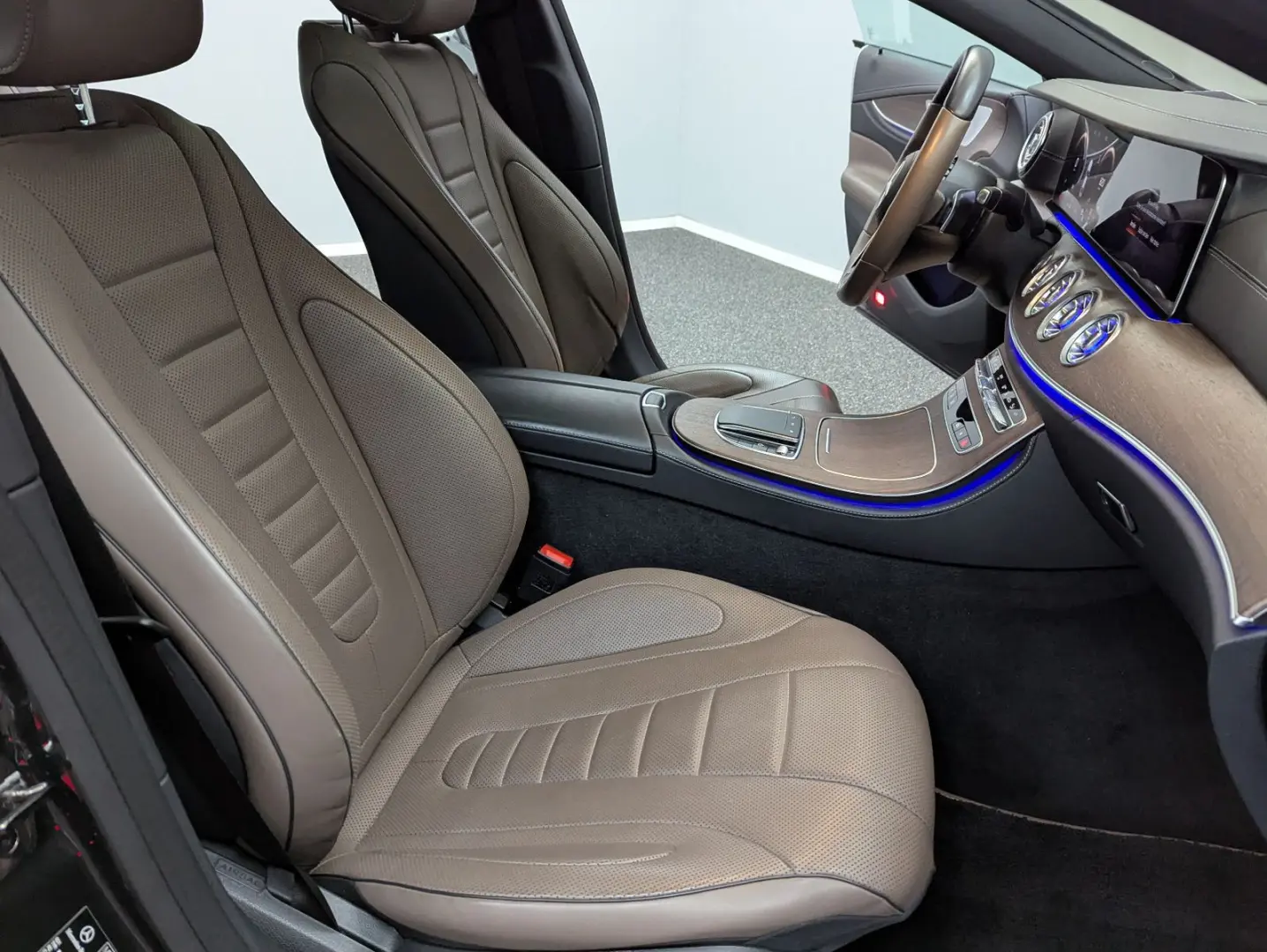 CLS 400 d 4M AMG LINE*DESIGNO*SD*SITZKLIM*AIRMAT