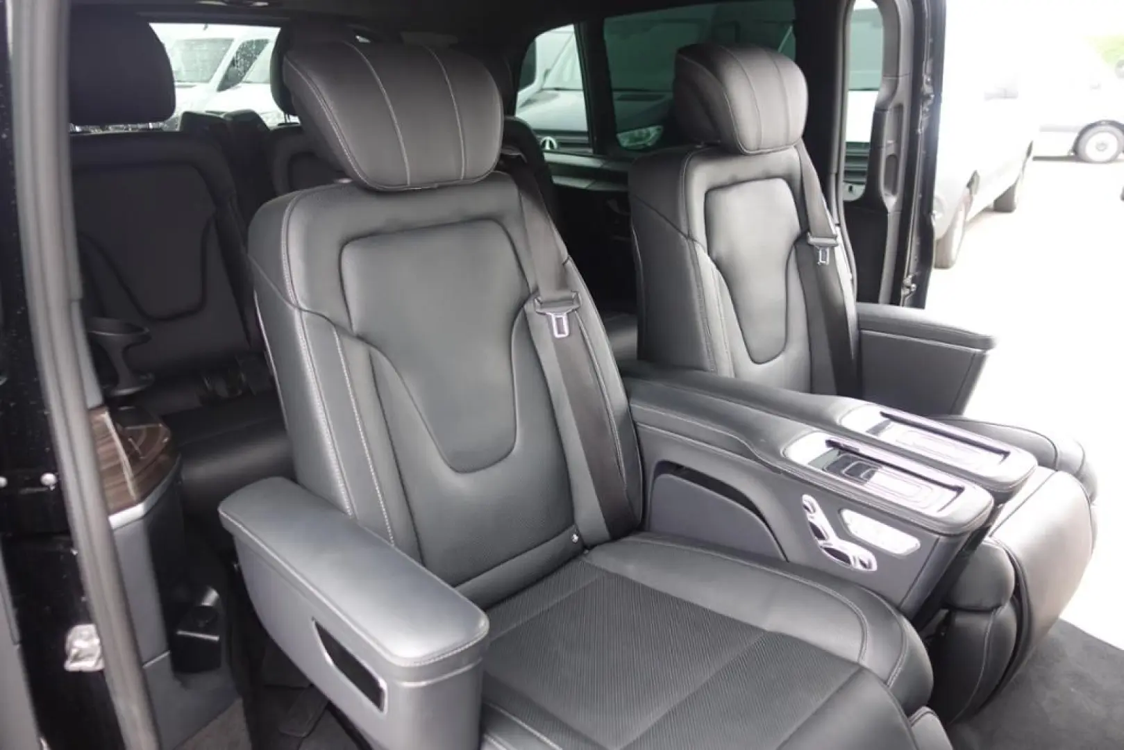 V 300 d AVANTGARDE EDITION 4M XXL AMG Luxussitze