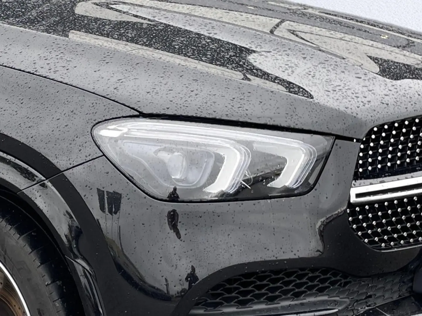 GLE 400 d 4M AMG+PANODACH+NIGHT+DISTRONIC+360°