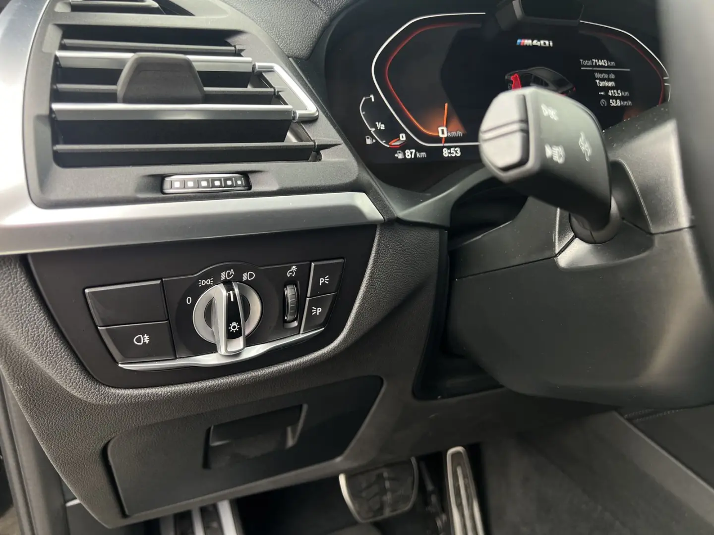 X4 M40i Head-Up HK HiFi DAB LED WLAN Standhzg.