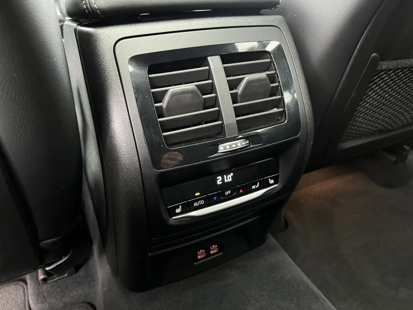X4 M40i Head-Up HK HiFi DAB LED WLAN Standhzg.
