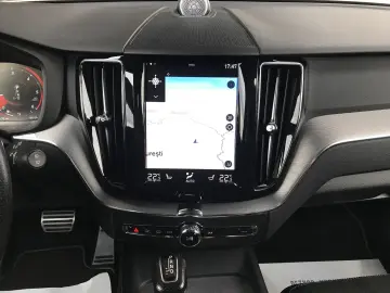 Volvo XC 60 D4 R-Design