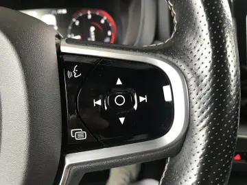 Volvo XC 60 D4 R-Design