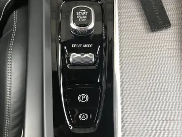 Volvo XC 60 D4 R-Design