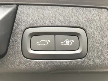 Volvo XC 60 D4 R-Design