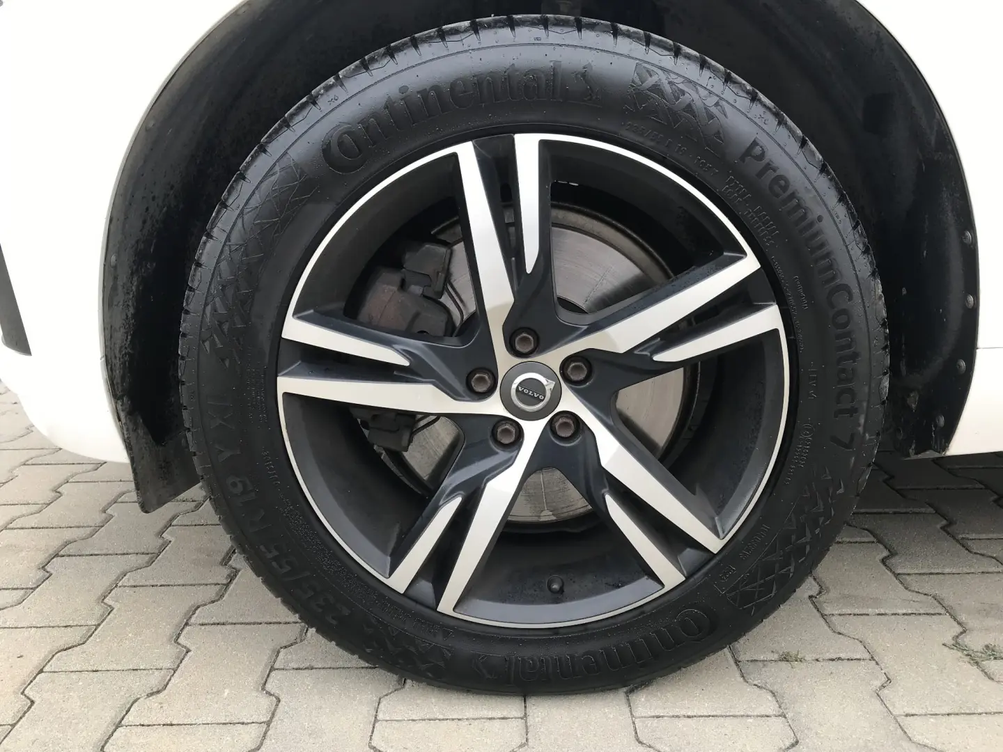 Volvo XC 60 D4 R-Design