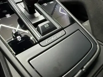 Porsche Cayenne Coupe Turbo GT