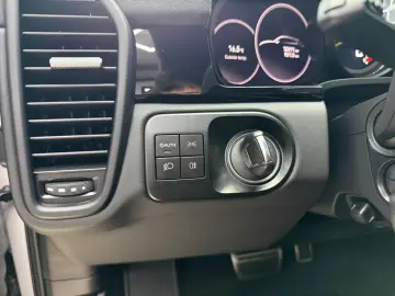 Porsche Cayenne Coupe Turbo GT