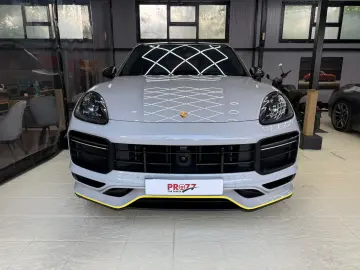 Porsche Cayenne Coupe Turbo GT