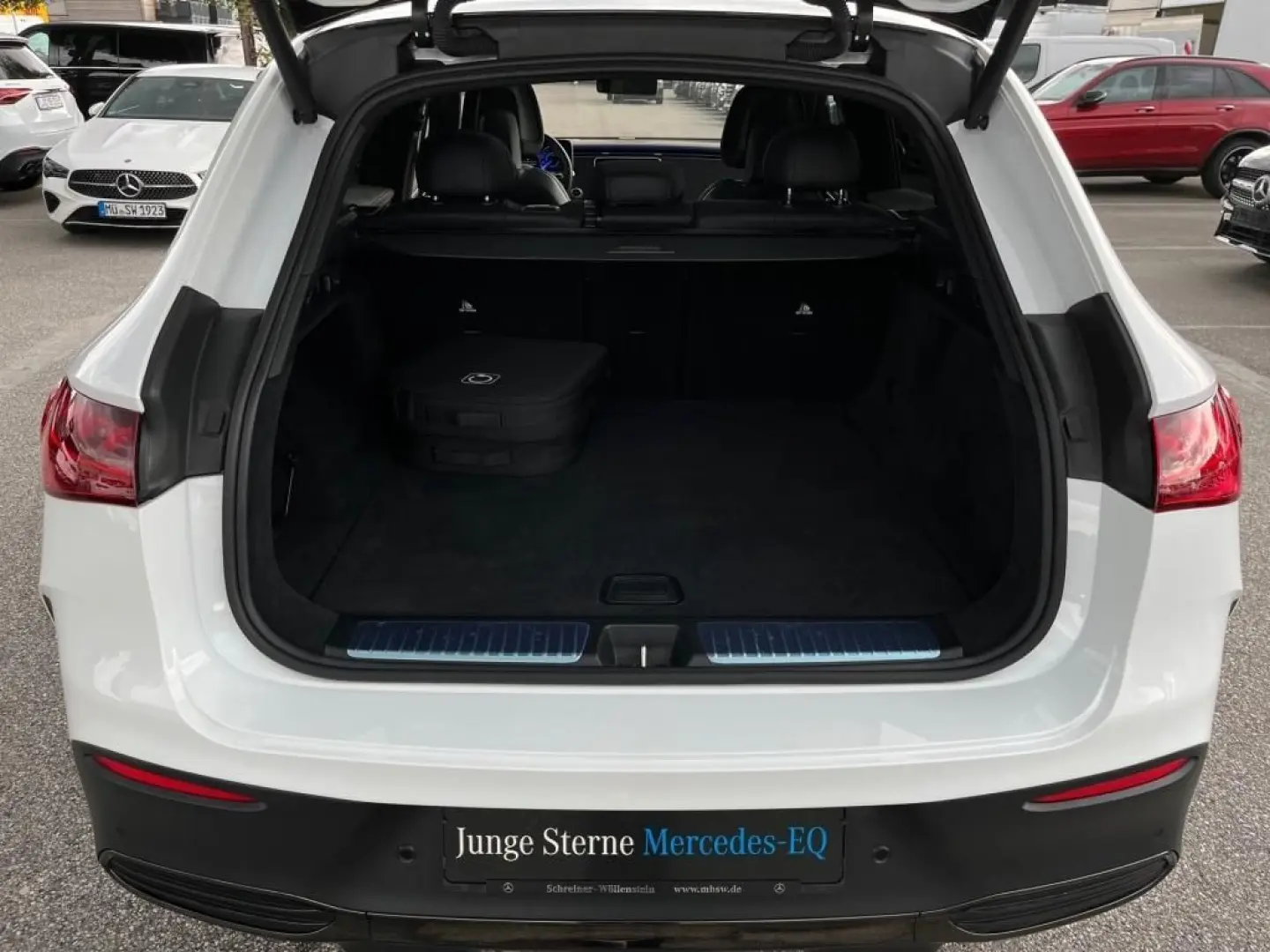 EQE 350 4M SUV AMG-PREMIUM+*Night*AHK*Pano*Burm*