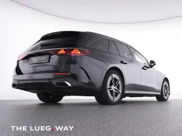 E 300 de T 4M AMG+MBUX+DLight+Pano+AHK+Airm+360°