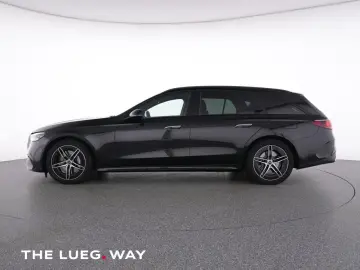 E 300 de T 4M AMG+MBUX+DLight+Pano+AHK+Airm+360°