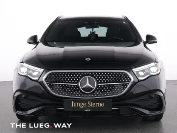 E 300 de T 4M AMG+MBUX+DLight+Pano+AHK+Airm+360°