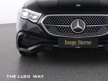 E 300 de T 4M AMG+MBUX+DLight+Pano+AHK+Airm+360°