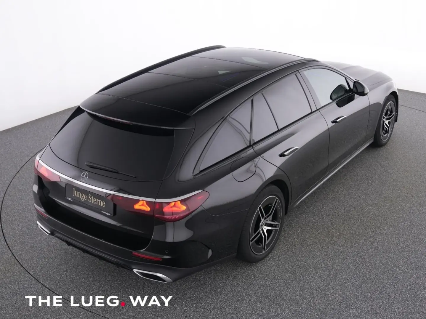 E 300 de T 4M AMG+MBUX+DLight+Pano+AHK+Airm+360°