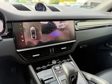 Cayenne Coupe Platinum Edition *1. Hand *Chrono