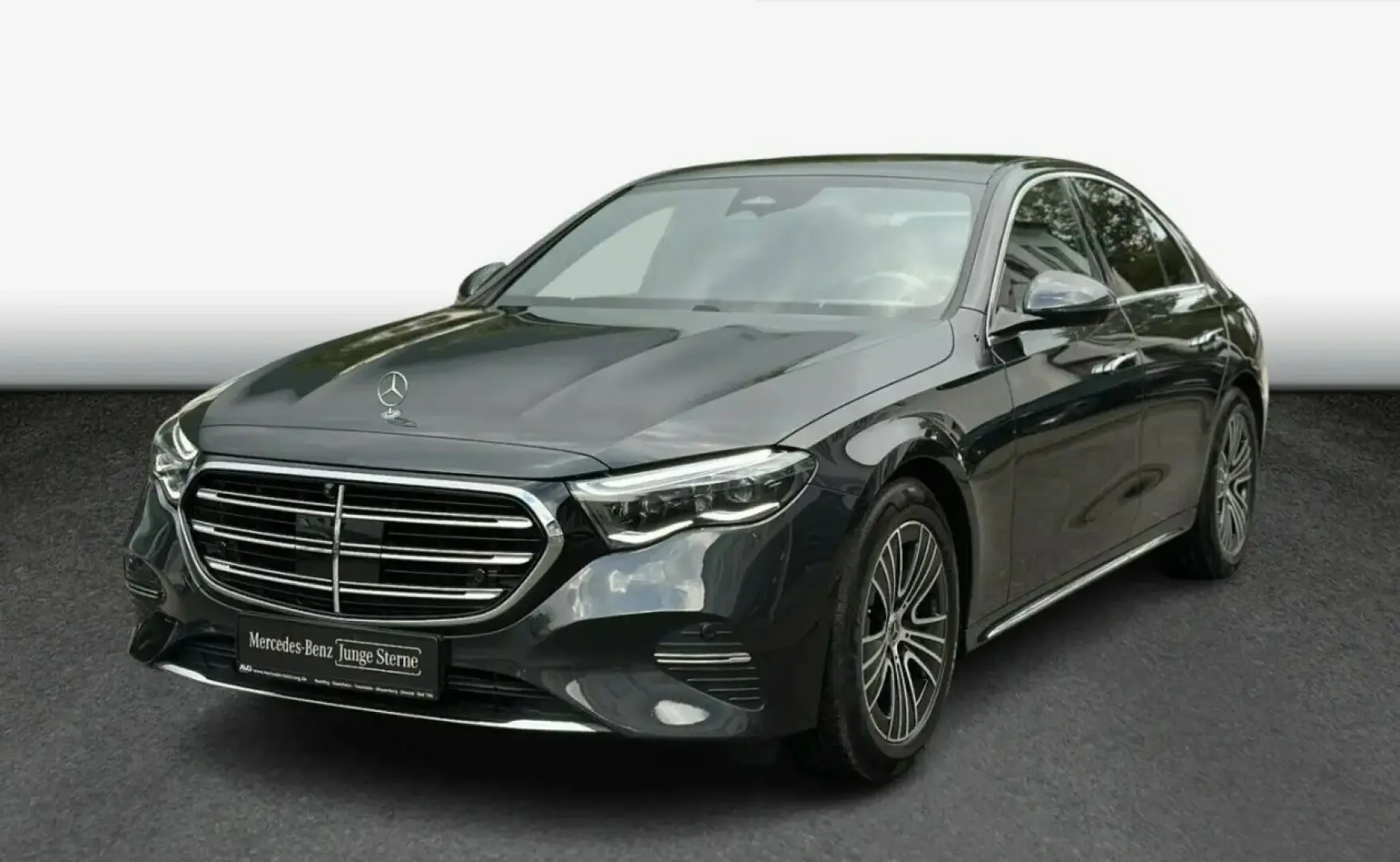 E 200 EXCLUSIVE-Premium Superscreen Pano Burm4D