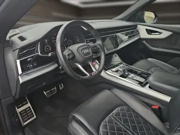 SQ8 4.0 TFSI quattro Tiptronic Matrix HUD Pano