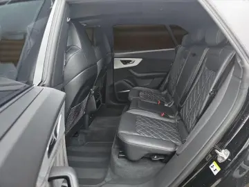 SQ8 4.0 TFSI quattro Tiptronic Matrix HUD Pano