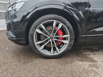 SQ8 4.0 TFSI quattro Tiptronic Matrix HUD Pano