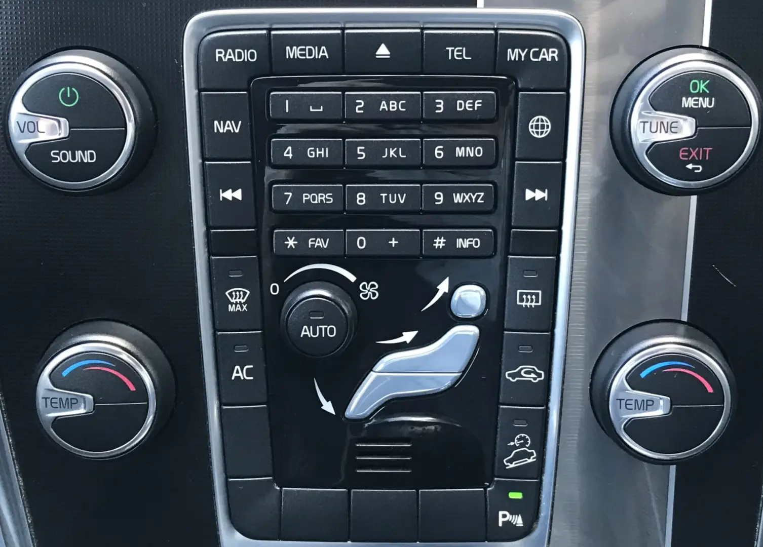 Volvo XC 60 D4AWD R-Design
