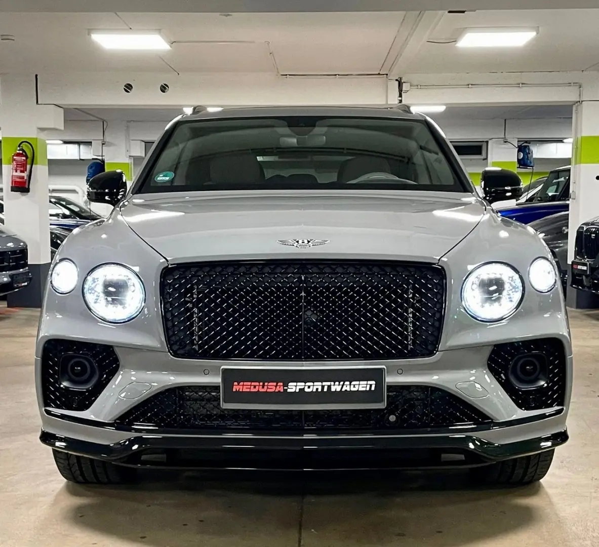 BENTAYGA V8 S CARBON NAIM MASSAGE PANO FULL!