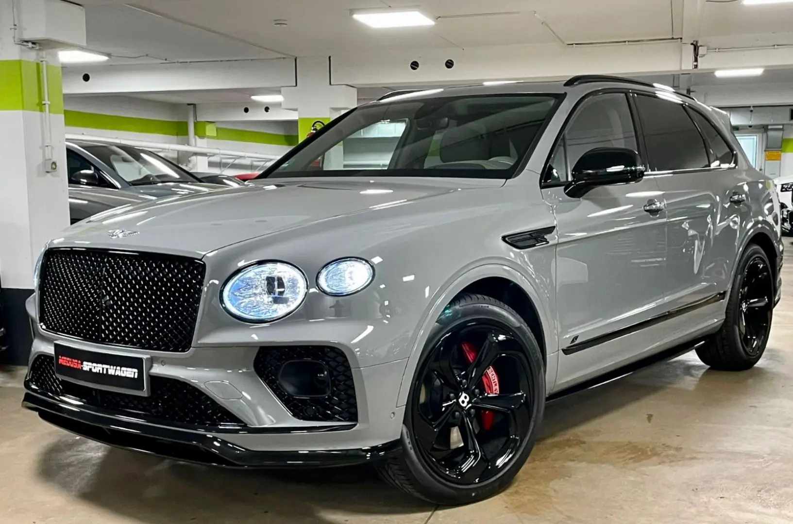 BENTAYGA V8 S CARBON NAIM MASSAGE PANO FULL!