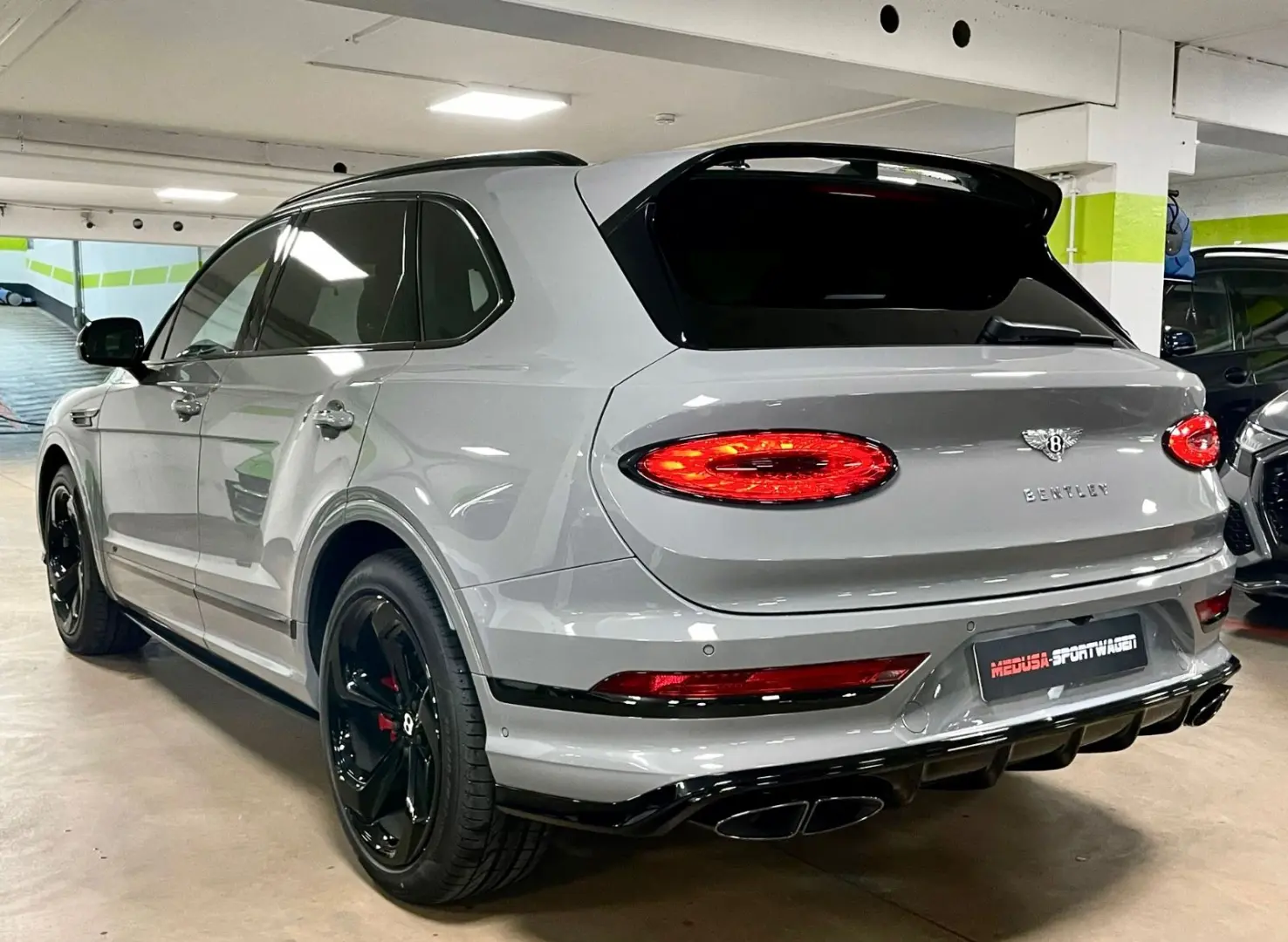 BENTAYGA V8 S CARBON NAIM MASSAGE PANO FULL!