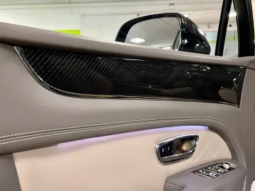 BENTAYGA V8 S CARBON NAIM MASSAGE PANO FULL!