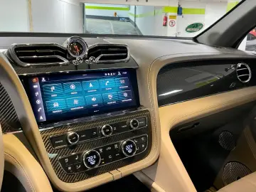 BENTAYGA V8 S CARBON NAIM MASSAGE PANO FULL!