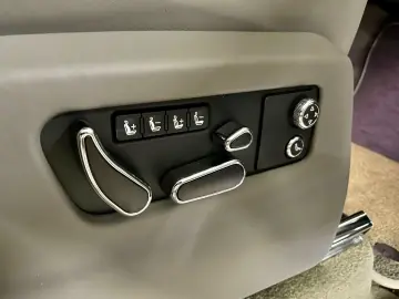 BENTAYGA V8 S CARBON NAIM MASSAGE PANO FULL!