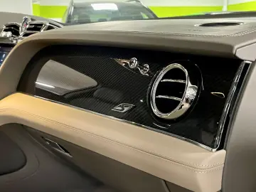 BENTAYGA V8 S CARBON NAIM MASSAGE PANO FULL!