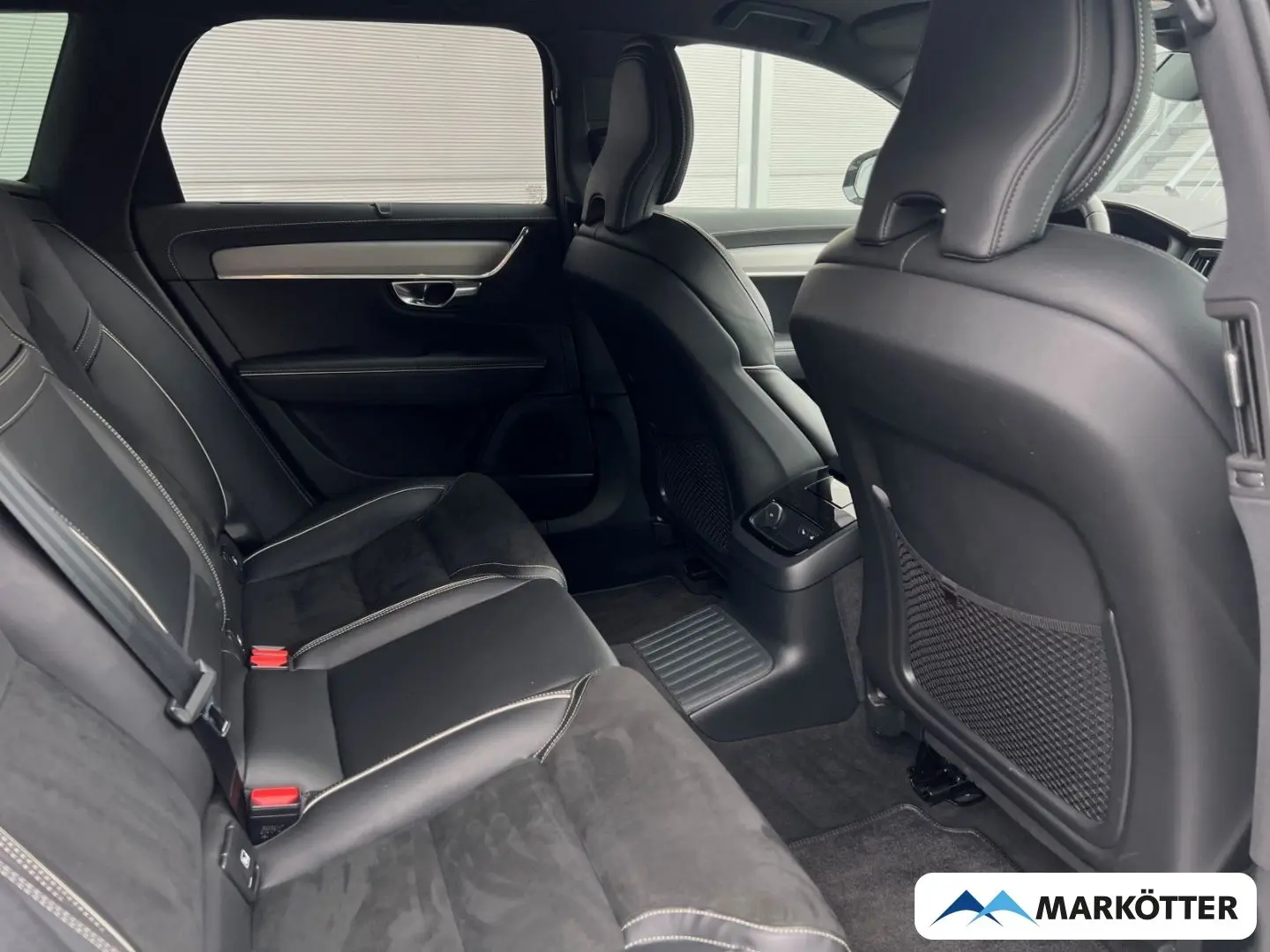 Volvo V90 T6 AWD Recharge R-Design AHK/PANO/HUD