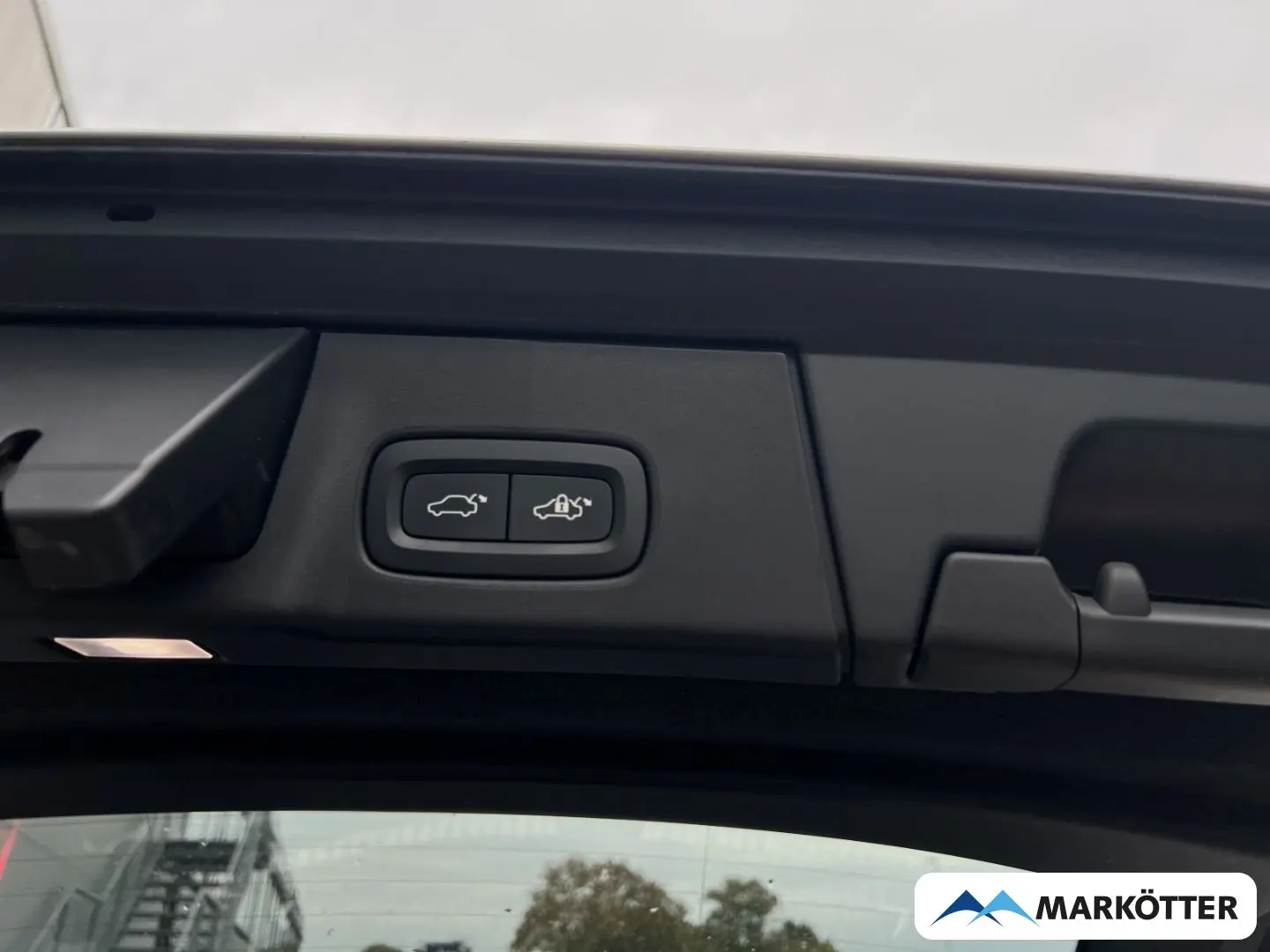 Volvo V90 T6 AWD Recharge R-Design AHK/PANO/HUD