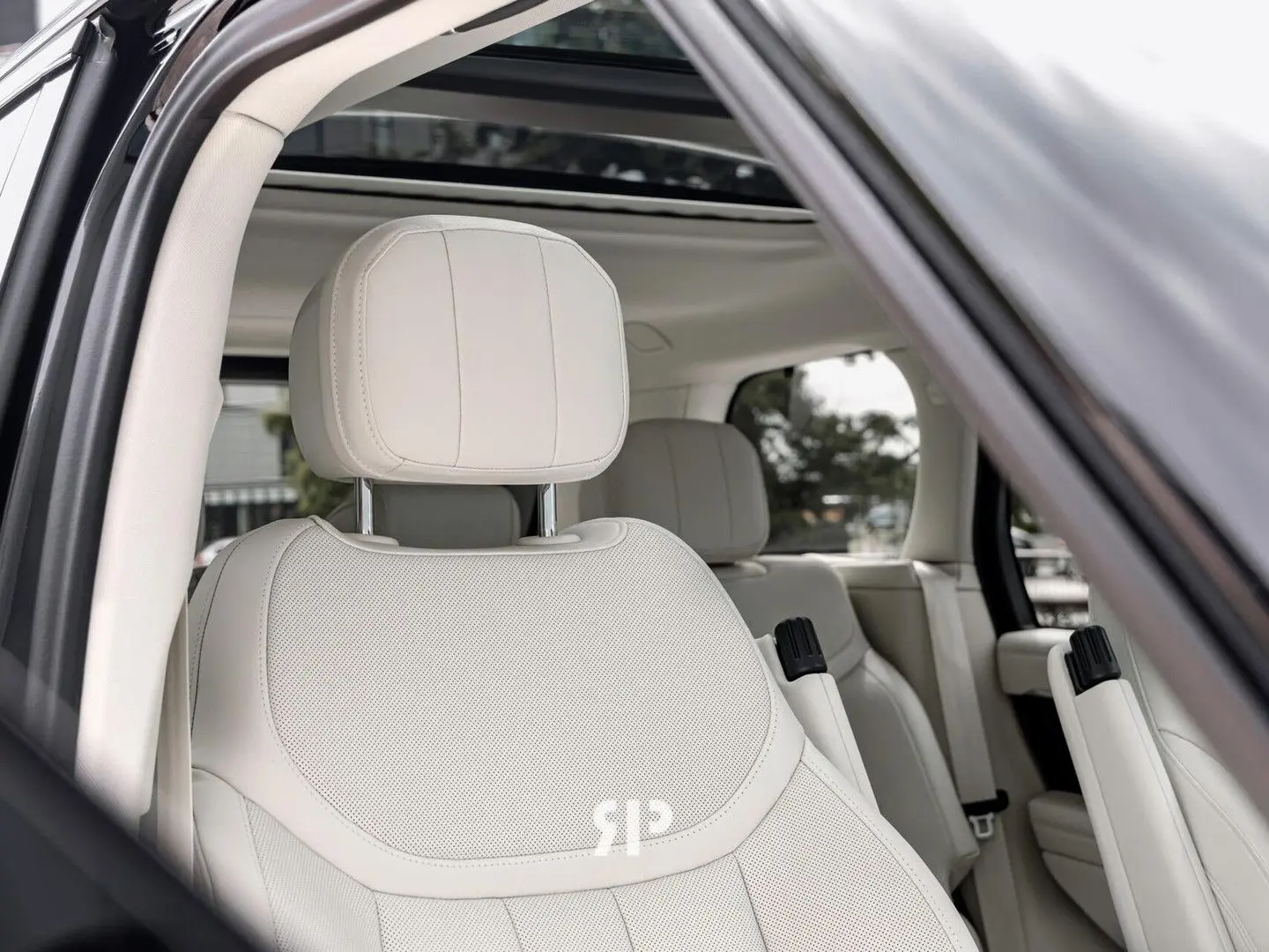 Range Rover P460e SE PHEV I Pano I Meridian I BT