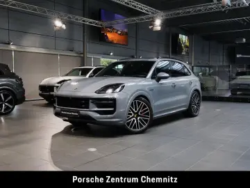 Cayenne S E-Hybrid Sitzbelüft.;BOSE;HD-Matrix;So