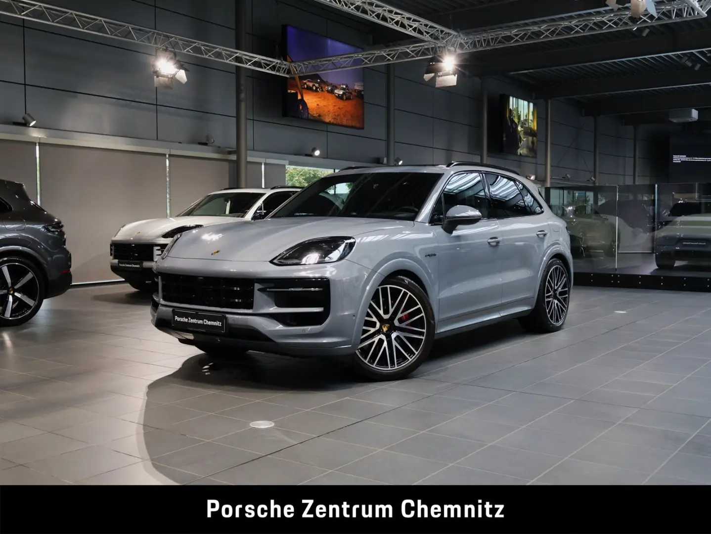 Cayenne S E-Hybrid Sitzbelüft.;BOSE;HD-Matrix;So