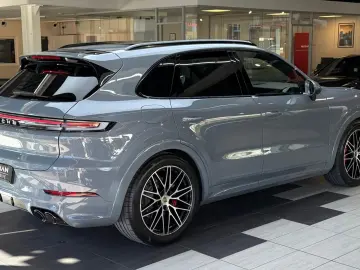 Cayenne S *Pano*HuD*Sport-Design*InnoDrive*AHK