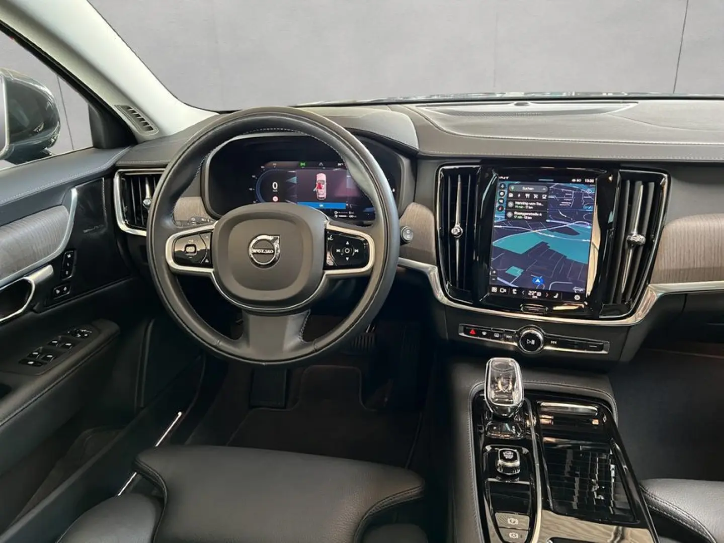 Volvo V90 T6 Recharge AWD Inscription Glasd 360° Leder