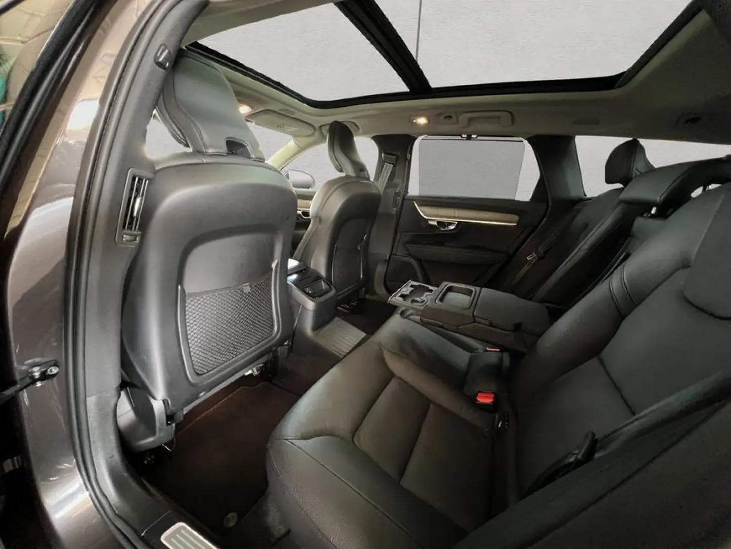 Volvo V90 T6 Recharge AWD Inscription Glasd 360° Leder