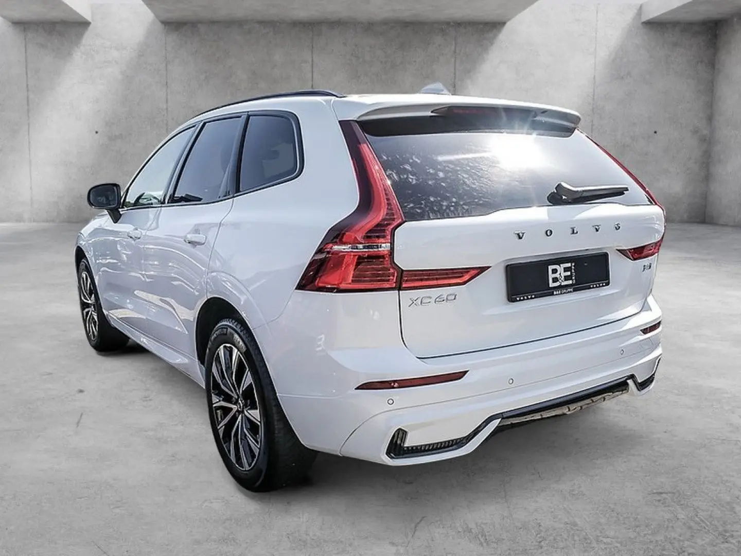 XC60 B4 Plus Dark AWD
