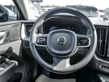 XC60 B4 Plus Dark AWD