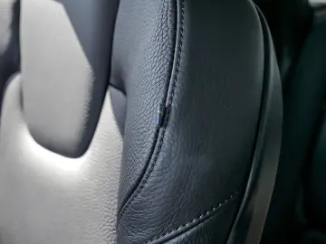 XC60 B4 Plus Dark AWD
