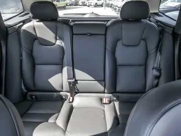 XC60 B4 Plus Dark AWD