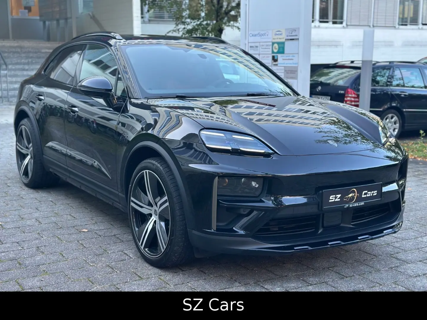 Macan Electric Turbo*Vierradlenkung*Matrix*ACC