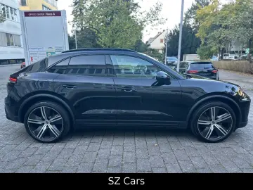 Macan Electric Turbo*Vierradlenkung*Matrix*ACC